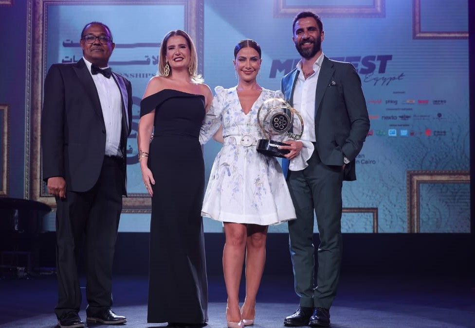 ملتقى ميدفست مصر 6 ينطلق  بتكريم صبا مبارك وروبرت إبرامز