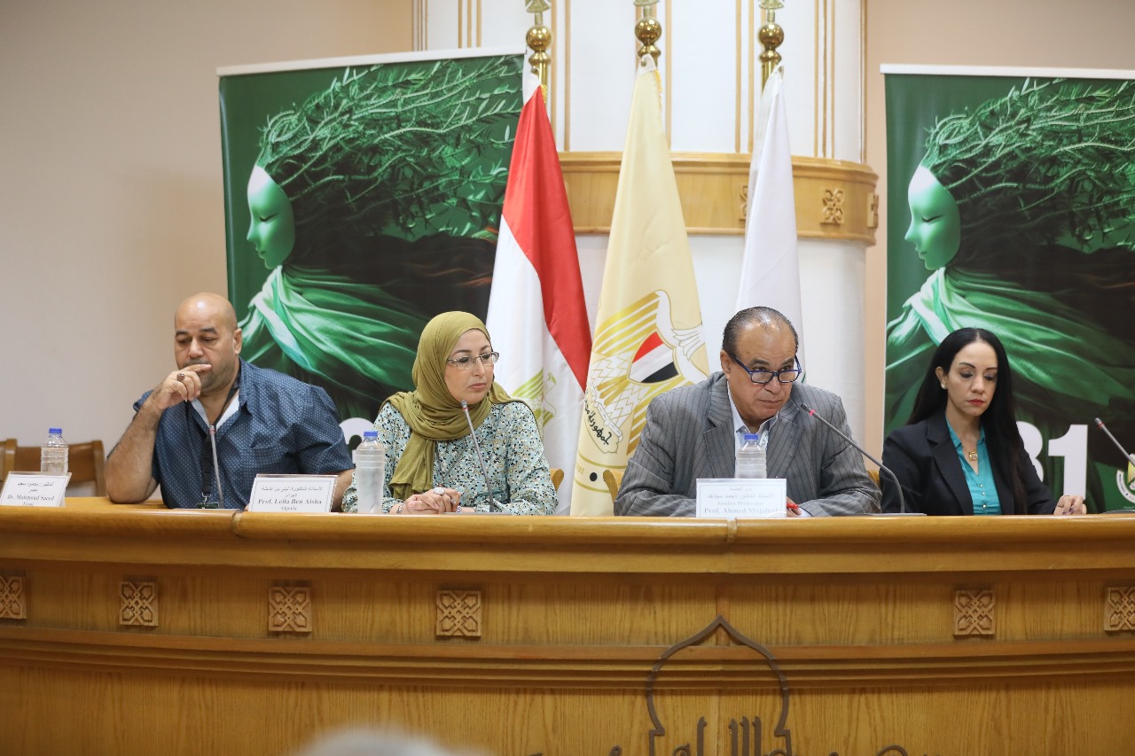مهرجان المسرح التجريبي يناقش سياسيات الأداء المسرحي وتعويم الهويات