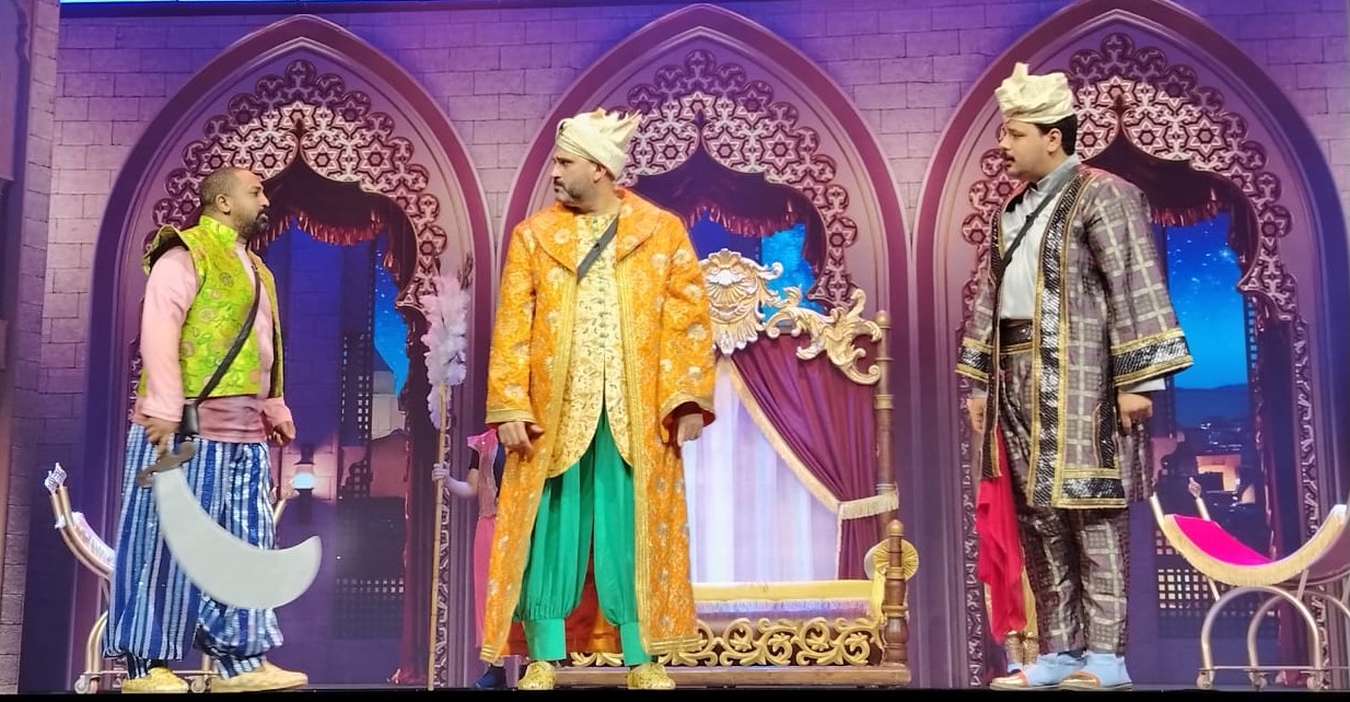 “ألف تيتة وتيتة” ترفع شعار Sold out في موسم الرياض