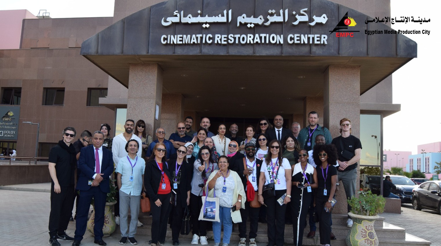 ضيوف مهرجان القاهرة السينمائى في زيارة لمدينة الإنتاج الإعلامى