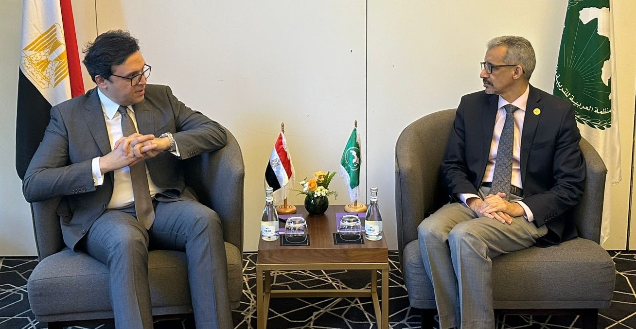 وزير الثقافة يلتقي مدير منظمة”الألكسو” بمؤتمر وزراء الشؤون الثقافية العرب بالمغرب