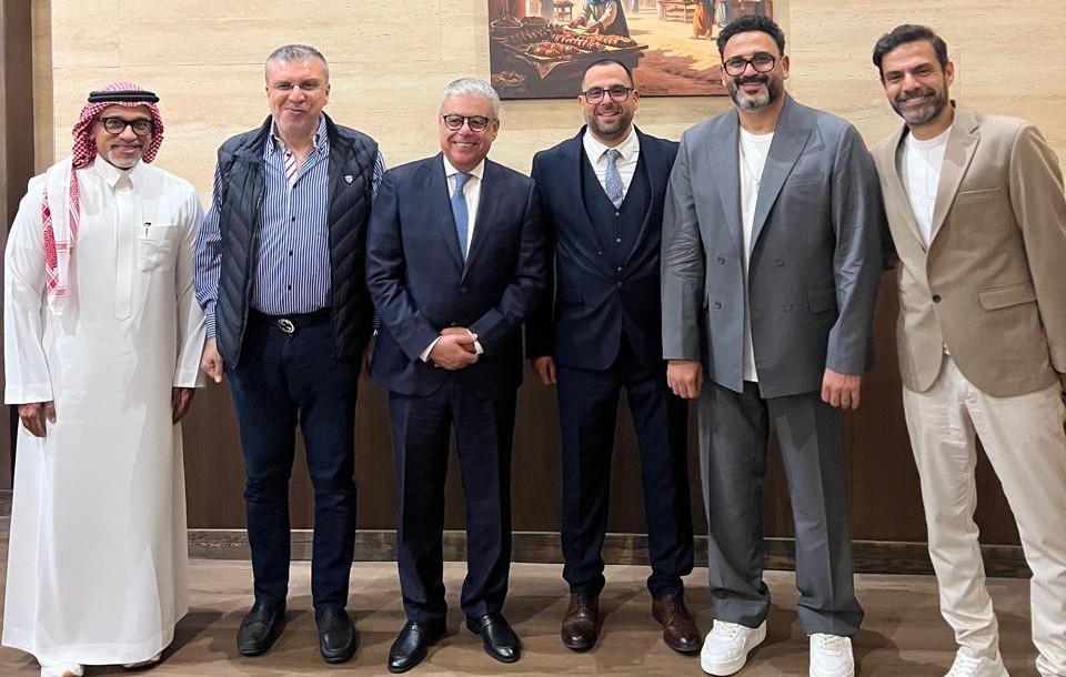 سفير مصر في السعودي والوزير المفوض يحضران البروفة الرئيسية لــ”ألف تيته وتيته” بجدة