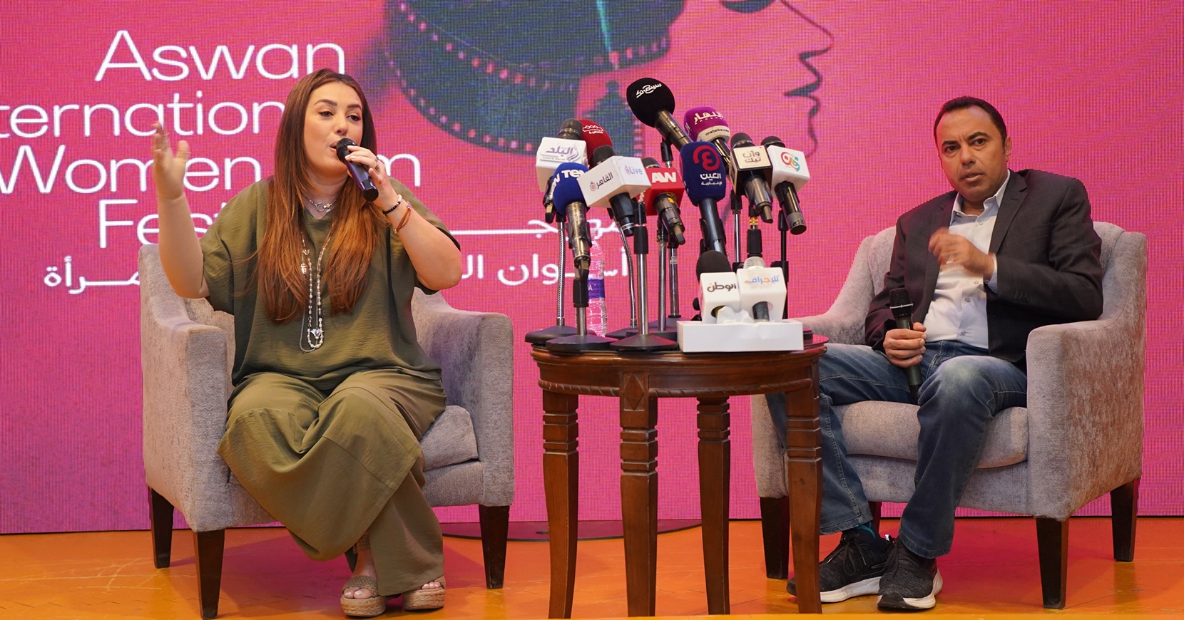 كندة علوش في ندوة تكريمها بمهرجان أسوان : لا أبحث عن النجومية