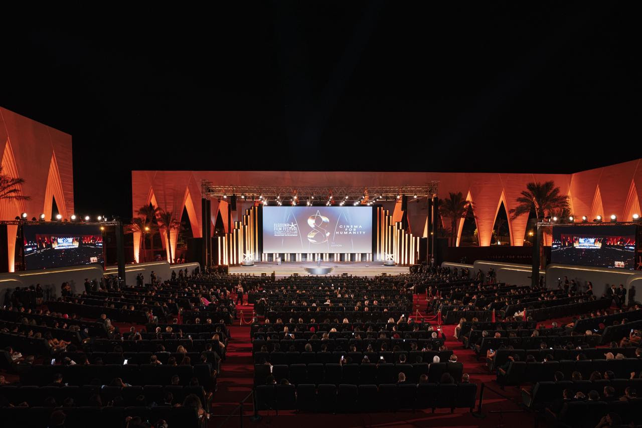 رسائل إنسانية وتكريمات لأبرز صُناع السينما.. مهرجان الجونة السينمائي يختتم دورته الثامنة