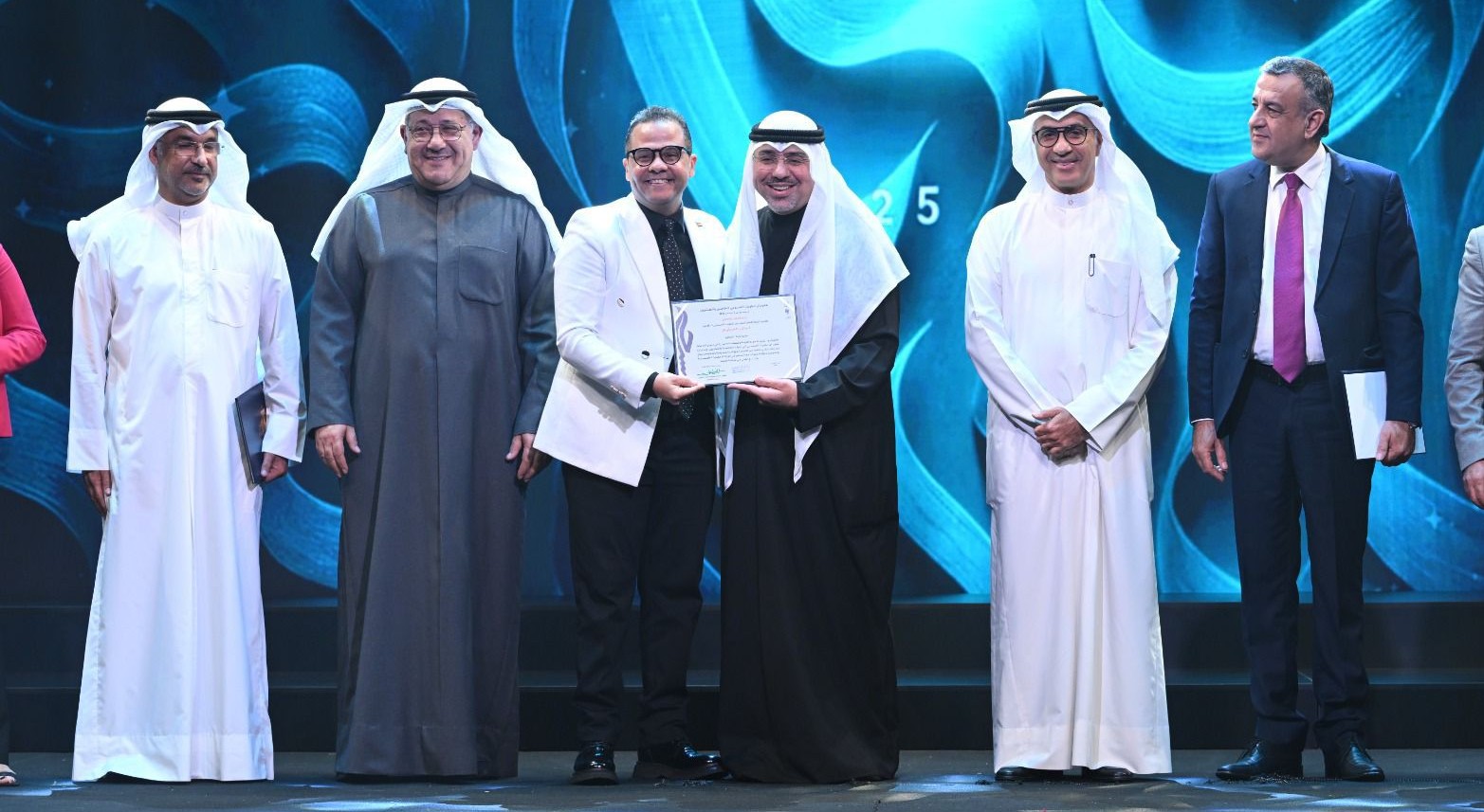 مازن الغرباوي: مشاركتي في لجنة التحكيم مهرجان الكويت المسرحي تجربة ثرية ومميزة