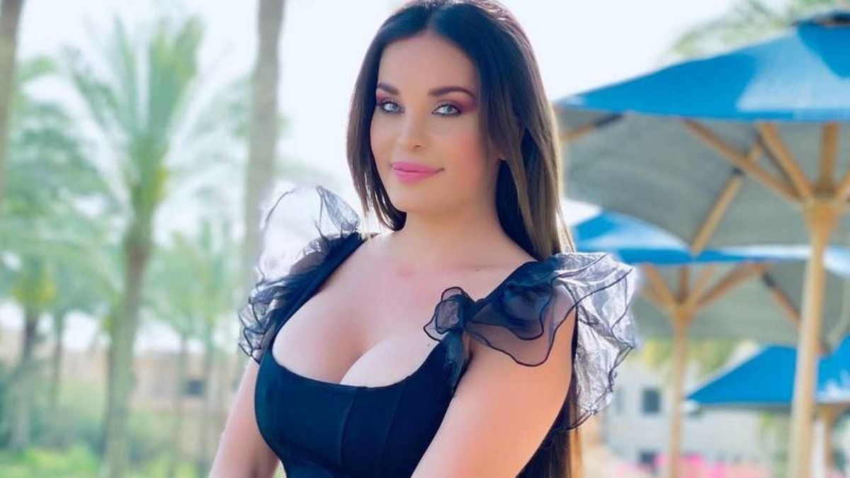 دومينيك حوراني تبدأ تصوير «السرايا الصفرا» وتنتظر «عيوني»