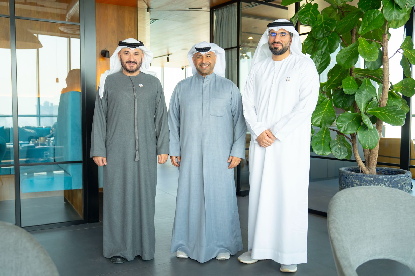 لبحث سبل التعاون المشترك.. وفد إعلامي إماراتي يزور استوديوهات «بيوند دريمز» في الكويت